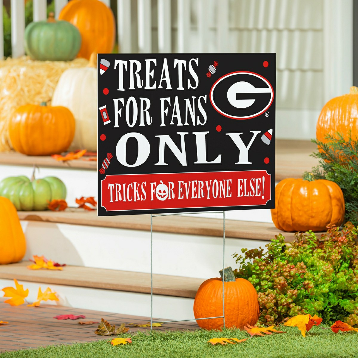 University of Georgia Yard Sign, Halloween Treats for Fans - Collegiate Home