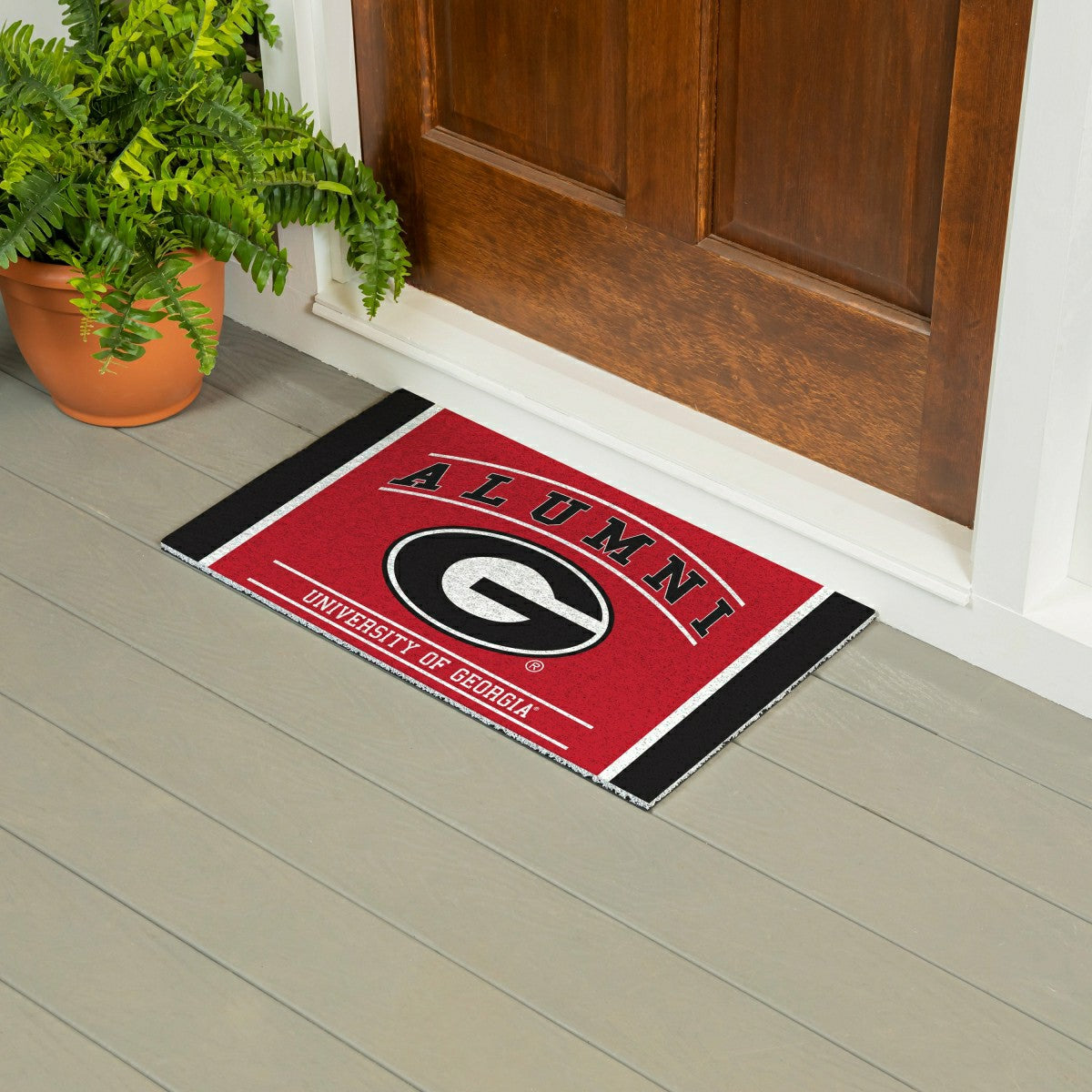 University of Georgia Alumni Mat, 28"x16" - Collegiate