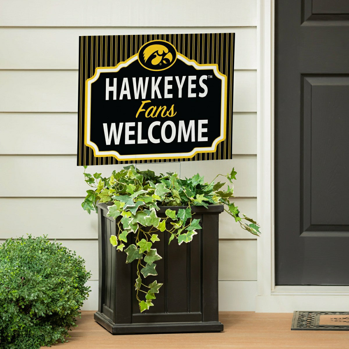 University of Iowa Coroplast Yard Sign, "Fans Welcome" - Collegiate Home