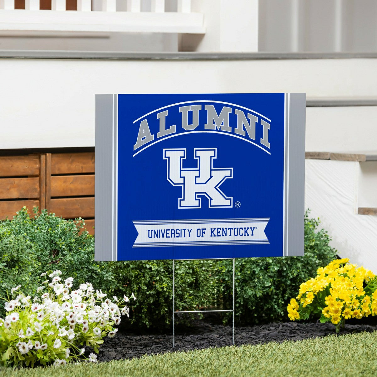 University of Kentucky Coroplast Yard Sign Alumni - Collegiate Home