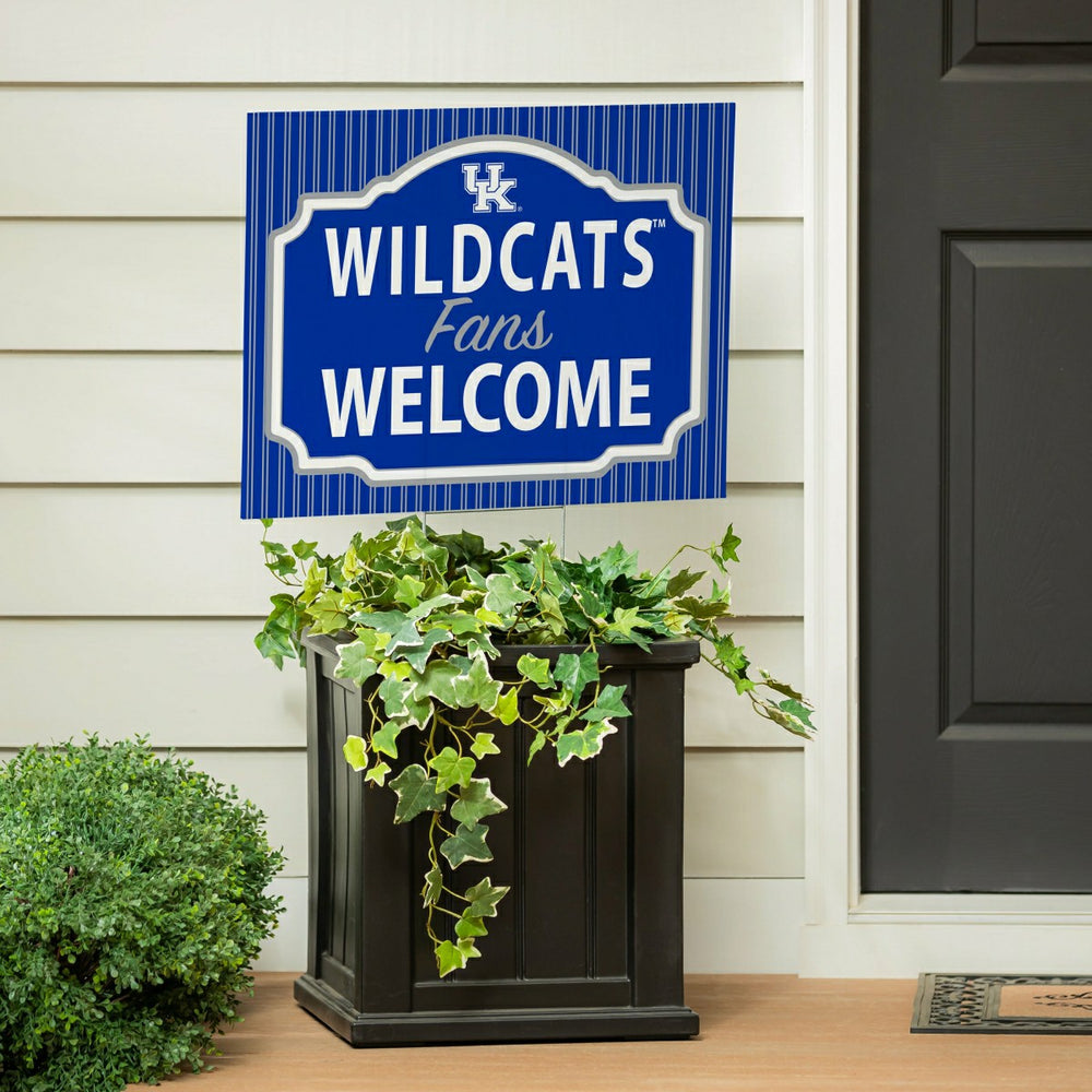 University of Kentucky Coroplast Yard Sign, "Fans Welcome" - Collegiate Home