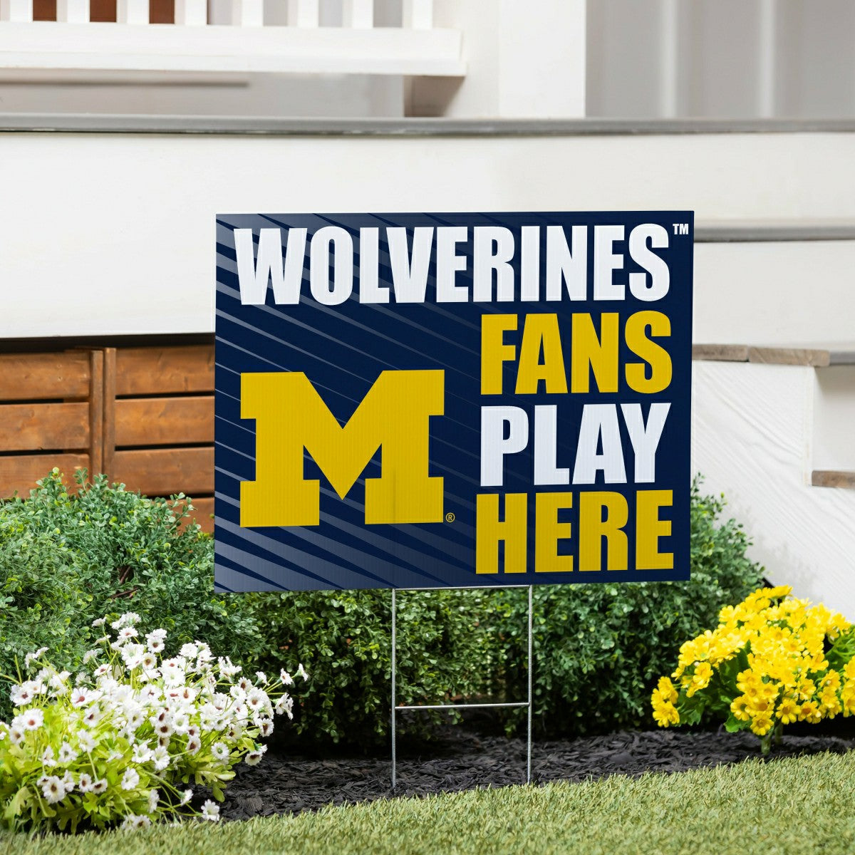University Of Michigan Coroplast Yard Sign "Fans Play Here" - Collegiate Home