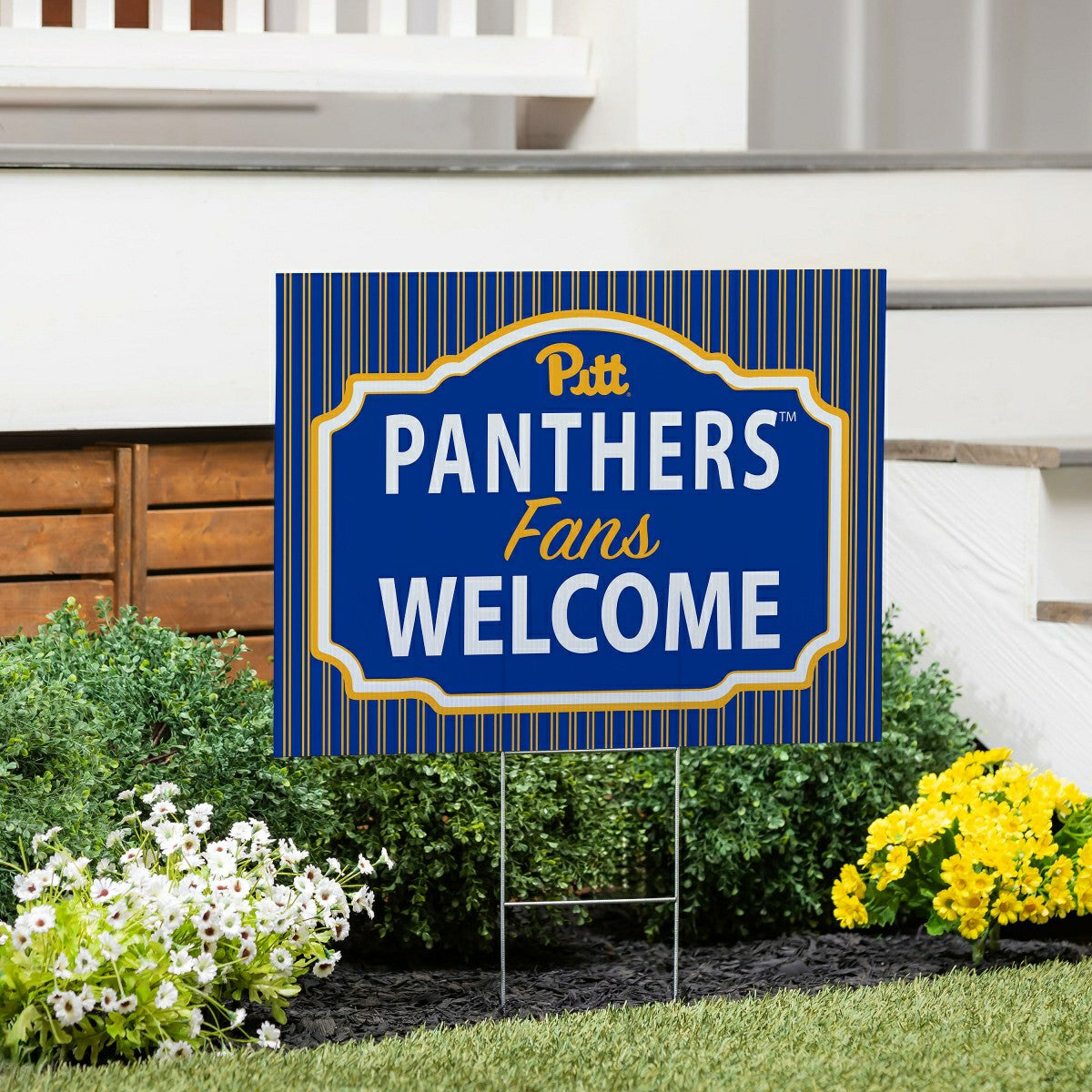 University of Pittsburgh Coroplast Yard Sign, "Fans Welcome" - Collegiate Home