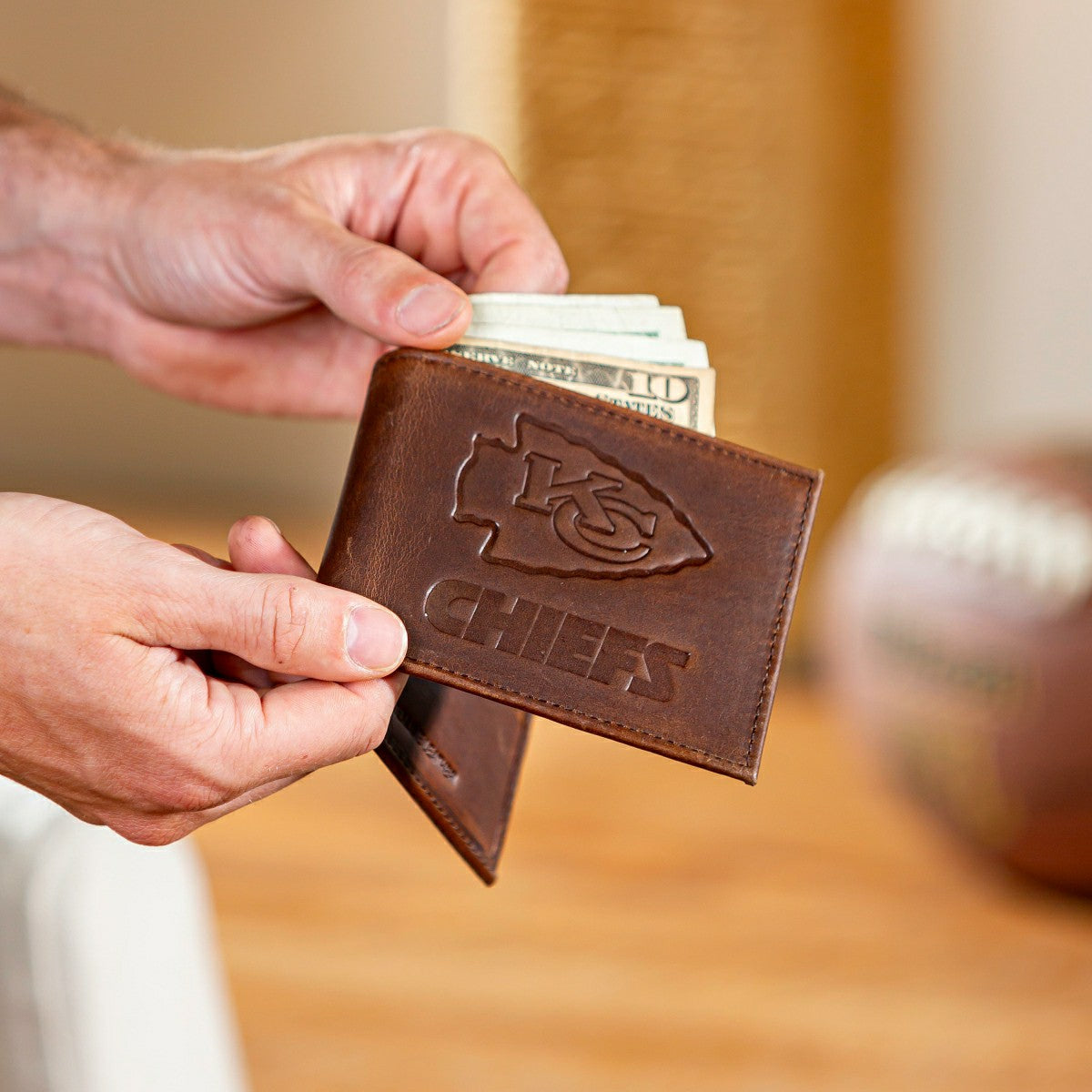Kansas City Chiefs, Bi-Fold Wallet, Brown, CH, 100% Genuine Leather - Home
