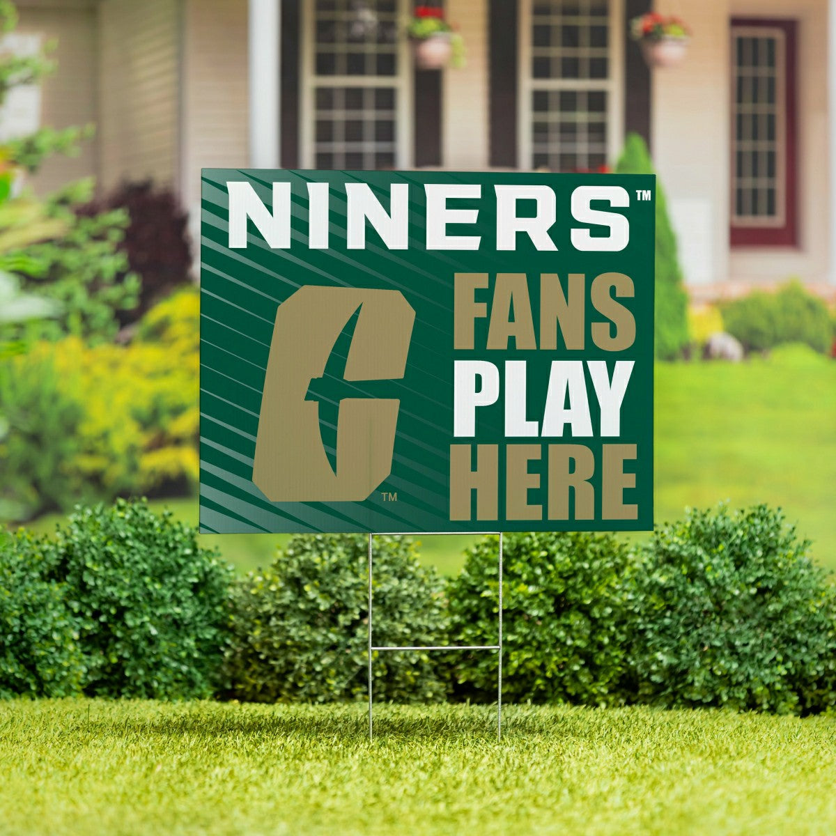 University of North Carolina/Charlotte Coroplast Yard Sign "Fans Play  - Home