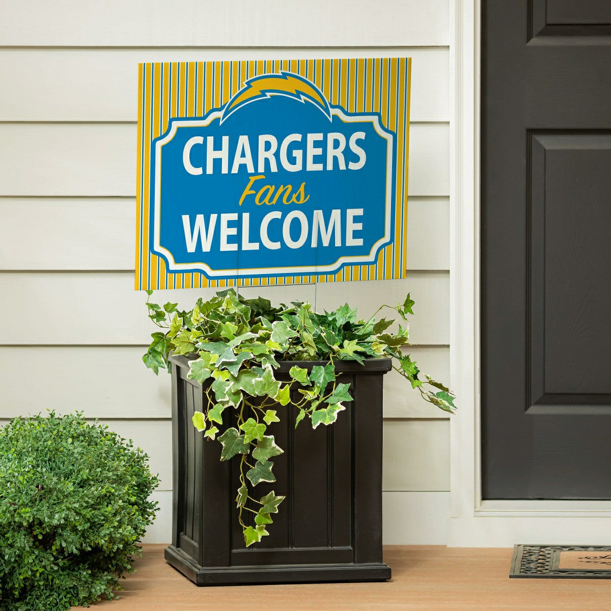 Los Angeles Chargers Coroplast Yard Sign, "Fans Welcome" - Home