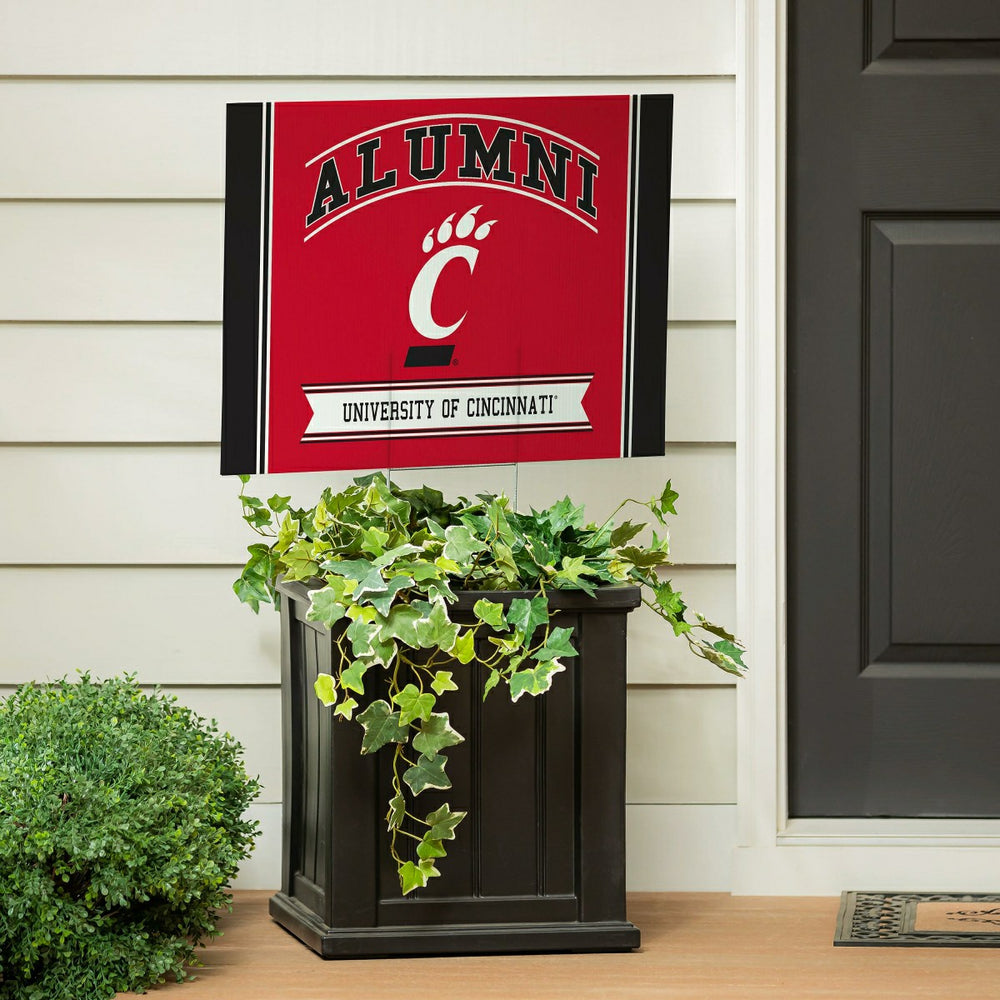 University of Cincinnati Coroplast Yard Sign Alumni - Home